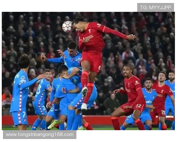 范戴克的足球传奇之路与他在场上的领导力与影响力分析 范戴克的足球传奇之路与他在场上的领导力与影响力分析