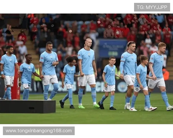 西布朗主场迎战爱华顿双方争夺英超宝贵积分之战