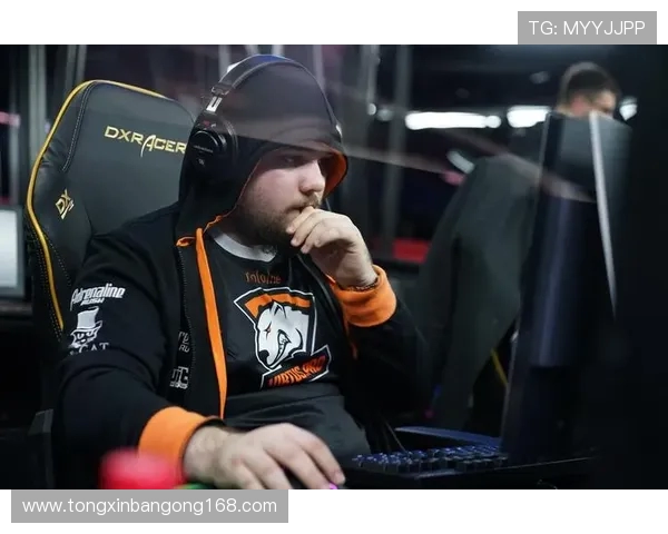 DOTA2团队协作排行榜揭晓FPX荣登第十名展现强大团队实力 DOTA2团队协作排行榜揭晓FPX荣登第十名展现强大团队实力