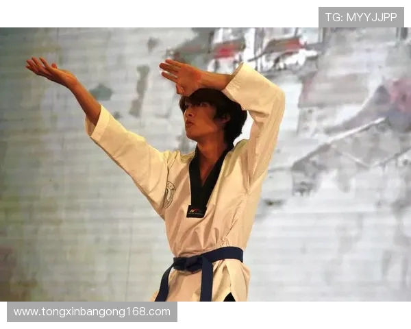 与黄丽对话：回顾她在王者荣耀中的辉煌历程与成长故事