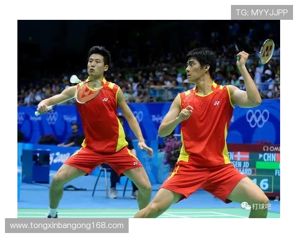 成都羽毛球队进攻战术解析与实战应用探讨