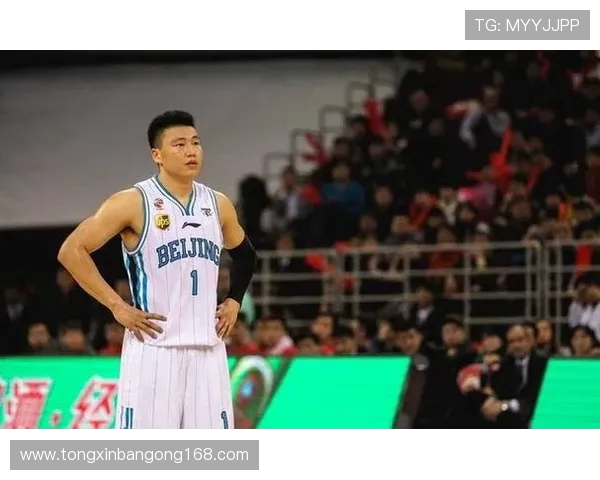 杭州足球队的成长之路：从默默无闻到耀眼辉煌的奋斗历程